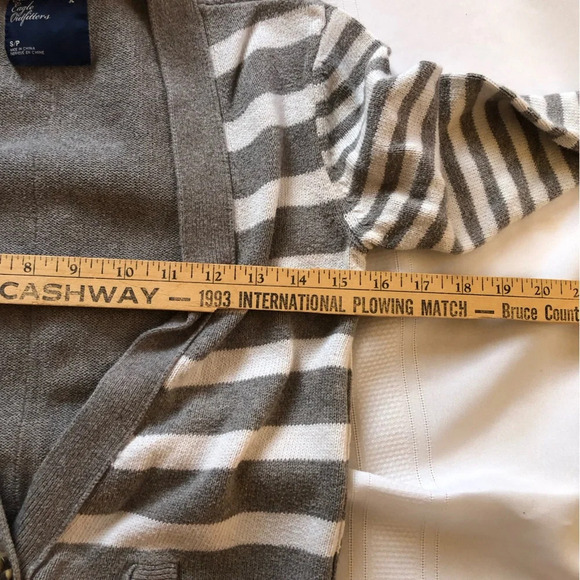 American Eagle Striped Cardigan - Picture 7 of 9